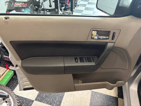 2008 Ford Focus SES