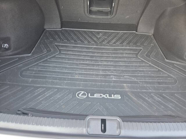 2024 Lexus ES 300h Luxury