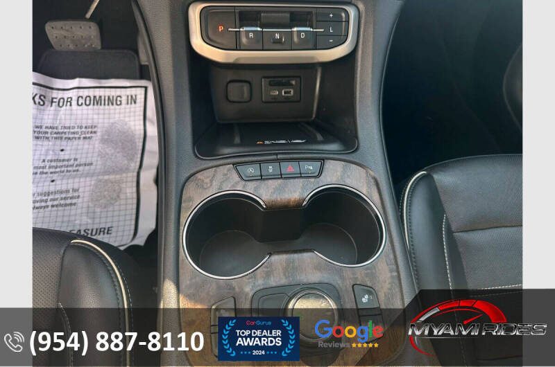 2021 GMC Acadia Denali