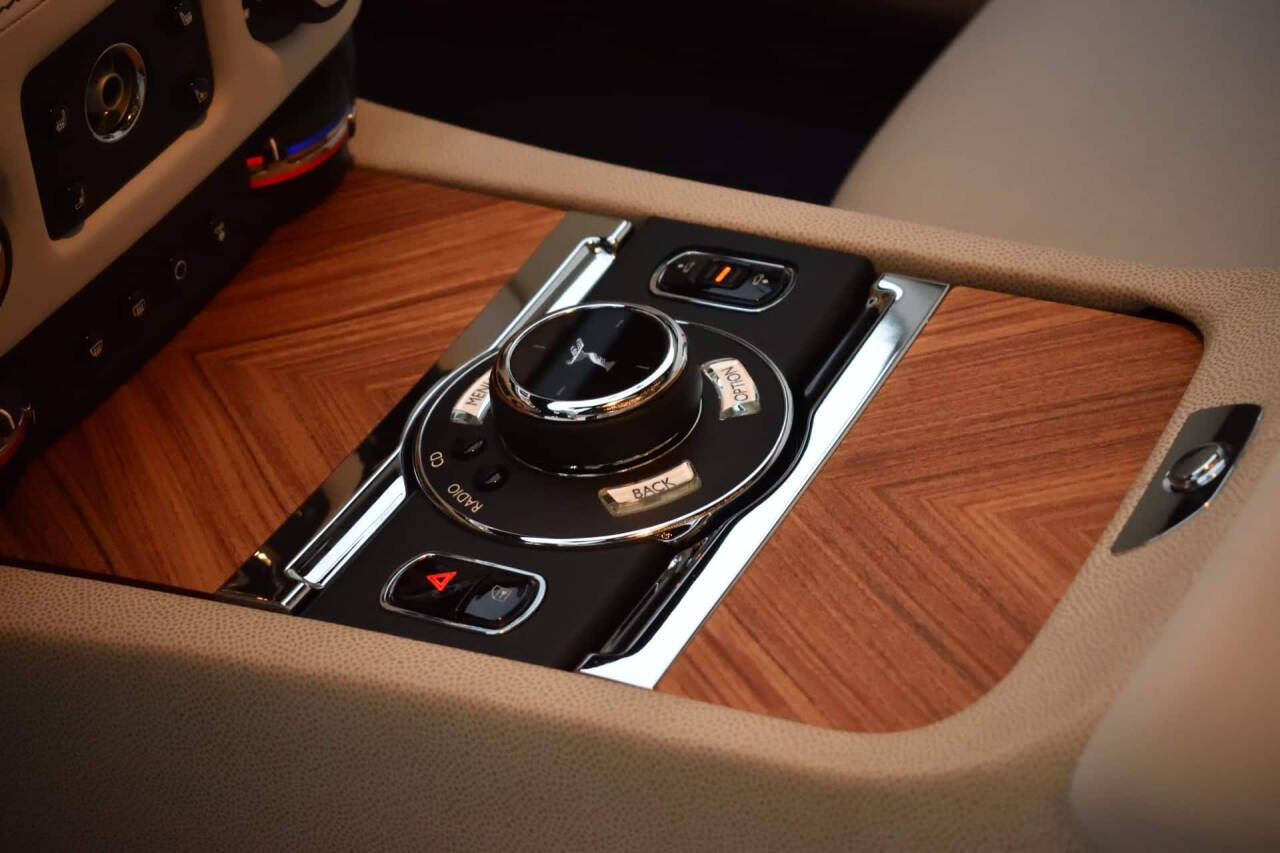 2016 Rolls-Royce Wraith 18