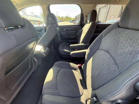 2015 GMC Acadia SLE-2