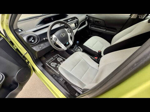 2015 Toyota Prius c Two