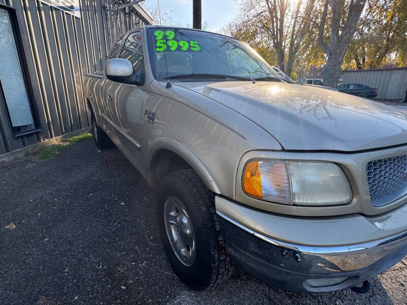 1999 Ford F-150 XLT