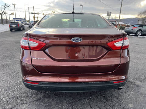 2016 Ford Fusion S