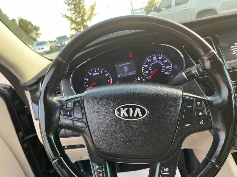 2014 Kia Cadenza Premium