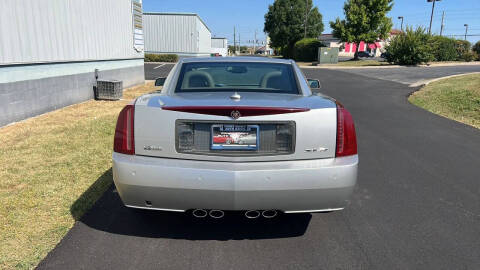 2005 Cadillac XLR