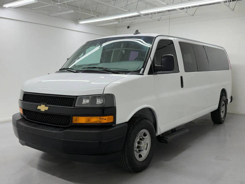 2023 Chevrolet Express LS 3500