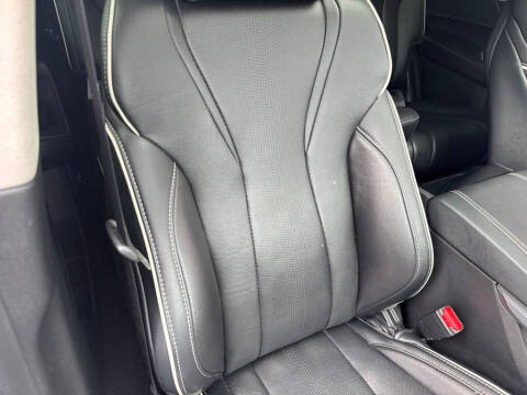 2023 Acura MDX SH-AWD w/Advance