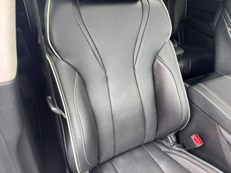 2023 Acura MDX SH-AWD w/Advance