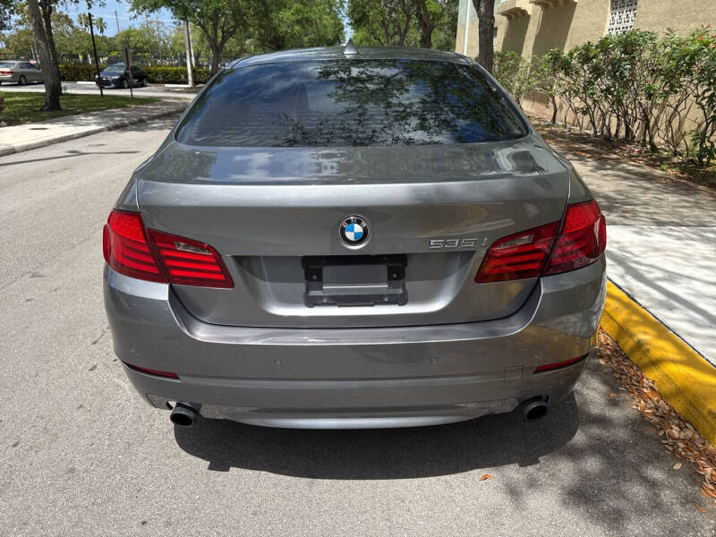 2012 BMW 5 Series 535i