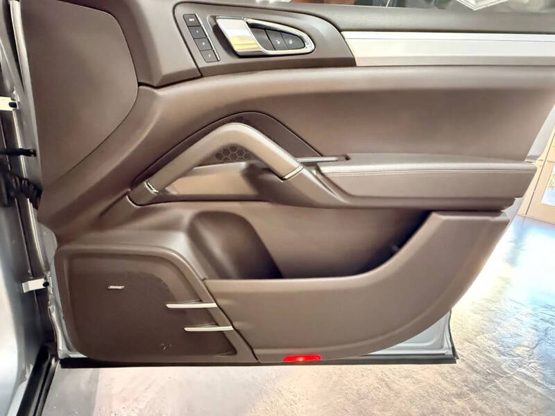 2017 Porsche Cayenne