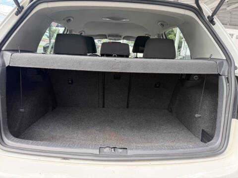 2011 Volkswagen Golf 2.5L PZEV