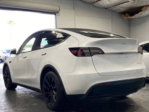 2022 Tesla Model Y Long Range