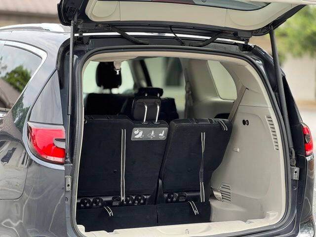 ChryslerPacifica39
