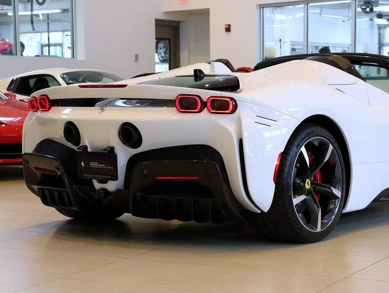 2024 Ferrari SF90 Spider