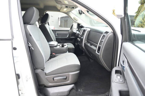 2022 RAM 1500 Classic SLT