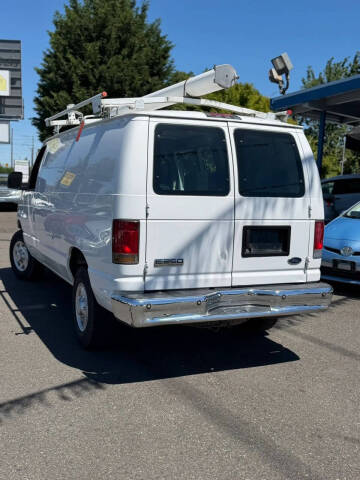 2008 Ford E-Series E-250