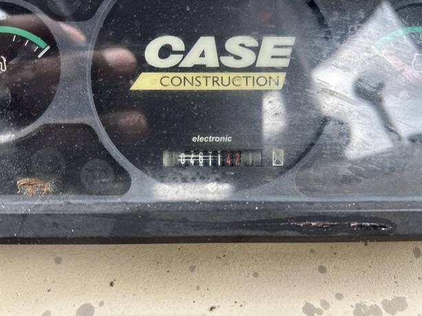 2012 Case IH  221E-3