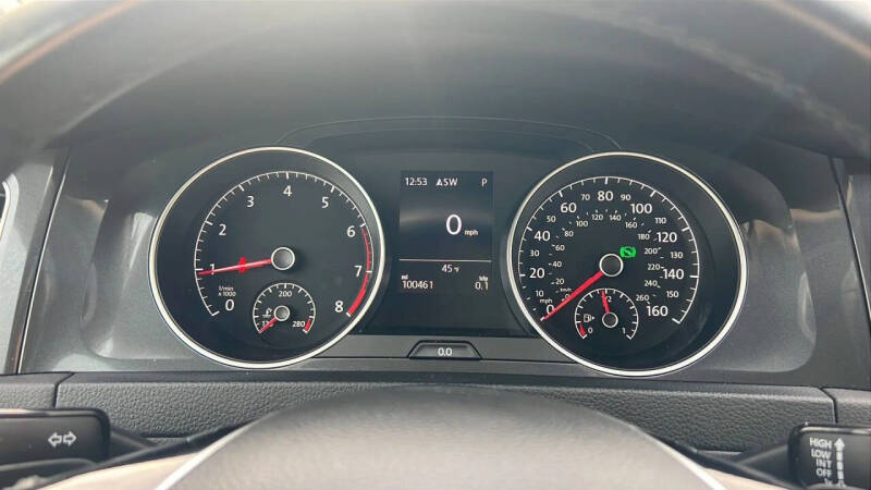 2019 Volkswagen Golf