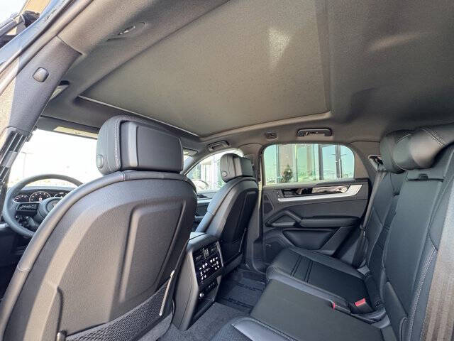 2026 Porsche Cayenne E-Hybrid Coupe