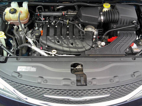 2017 Chrysler Pacifica Touring-L Plus