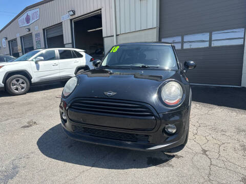 2018 MINI Hardtop 2 Door Cooper