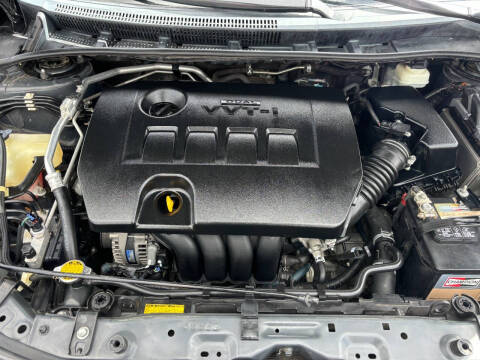 2011 Toyota Corolla LE