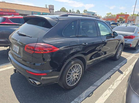 2018 Porsche Cayenne S