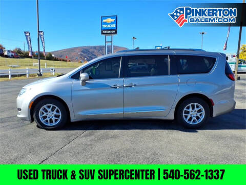 2020 Chrysler Pacifica Touring L