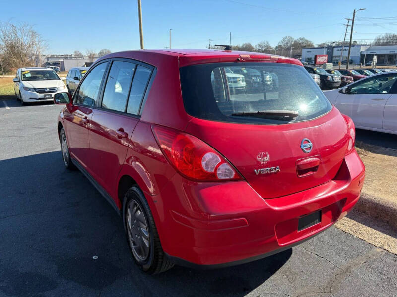 2012 Nissan Versa 1.8 S