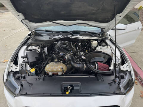 2016 Ford Mustang V6