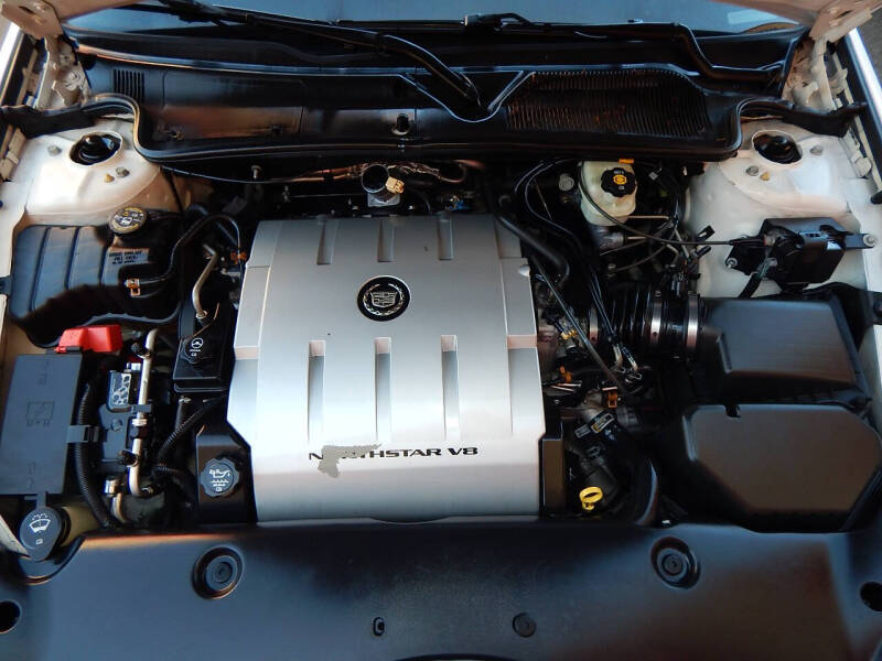 2004 Cadillac DeVille