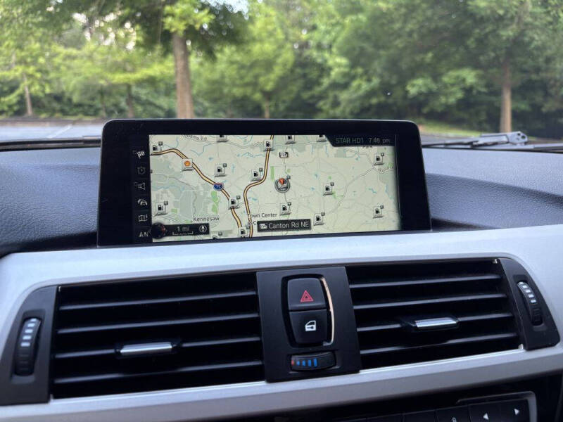 2017 BMW 3 Series 320i