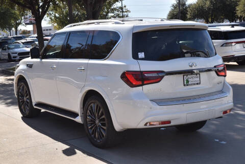 2021 Infiniti QX80 Premium Select