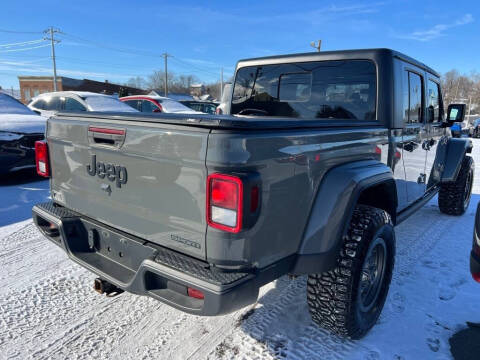 2021 Jeep Gladiator Sport