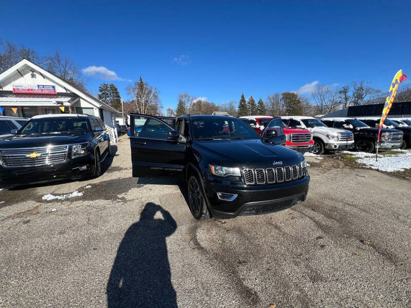 2019 Jeep Grand Cherokee Laredo E