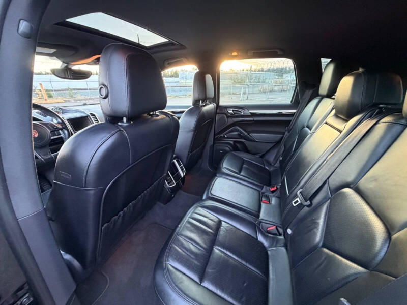2014 Porsche Cayenne