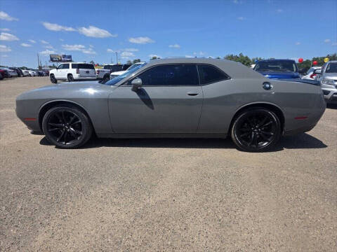 2017 Dodge Challenger SXT