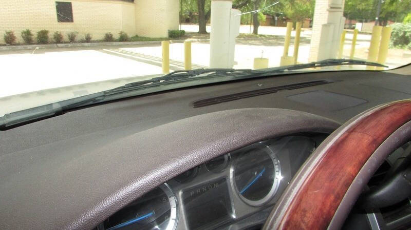 2010 Cadillac Escalade Luxury
