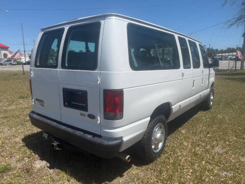 2014 Ford E-Series E-350 SD XL