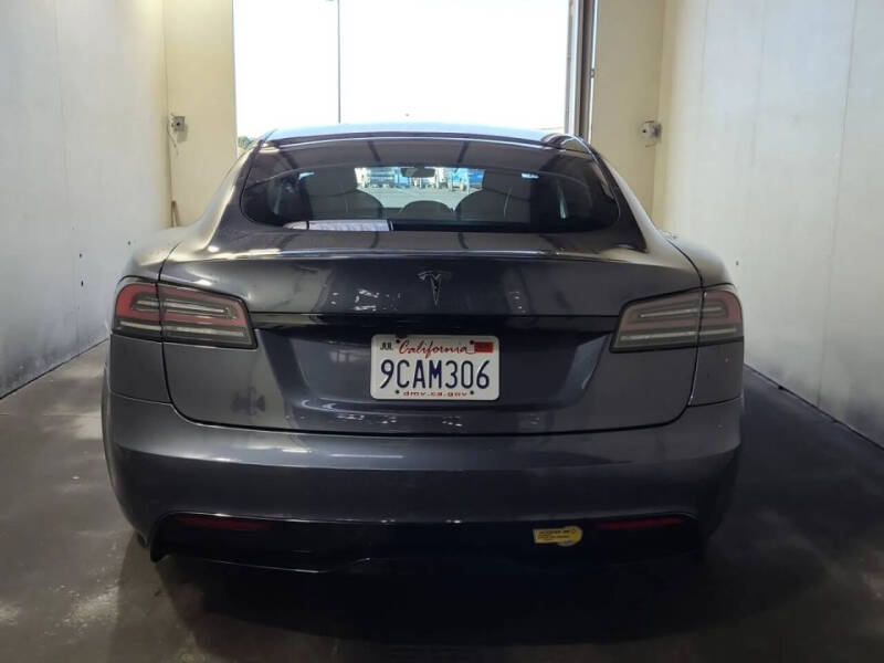 2022 Tesla Model S