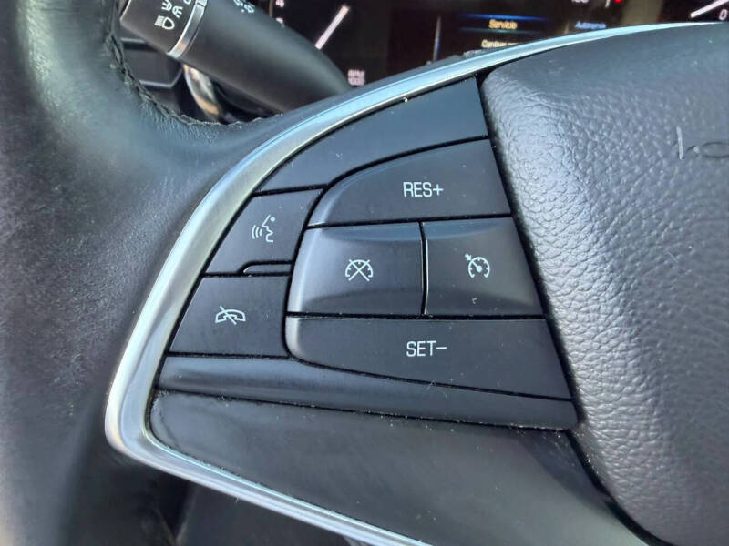 2017 Cadillac XT5
