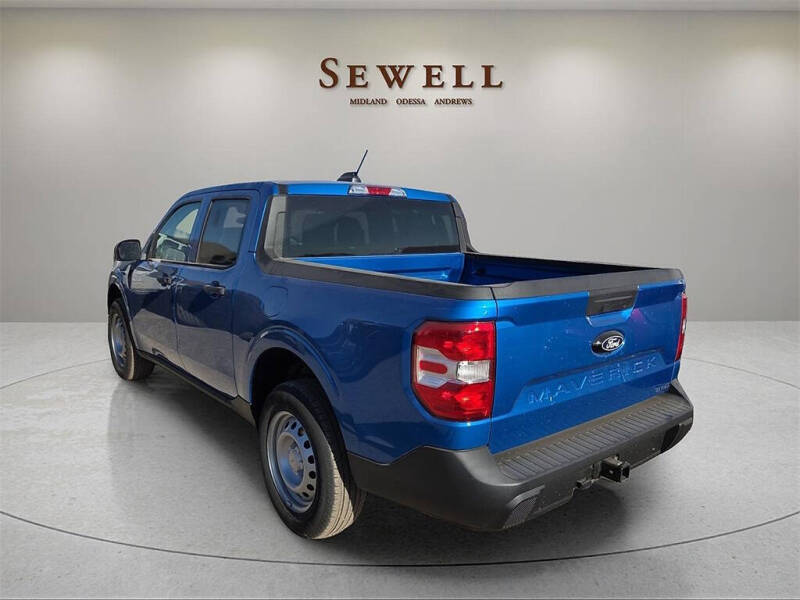 2025 Ford Maverick XL