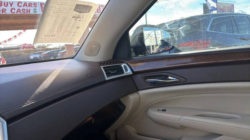 2011 Cadillac SRX Luxury Collection