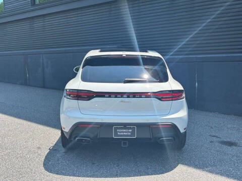2026 Porsche Macan