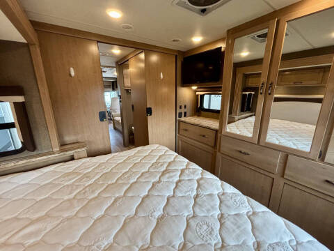 2018 Thor Motor Coach Ace 29.4