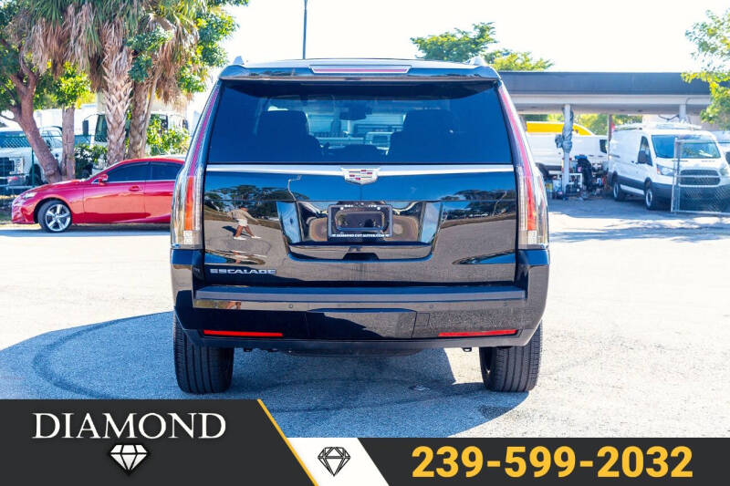 2017 Cadillac Escalade Luxury