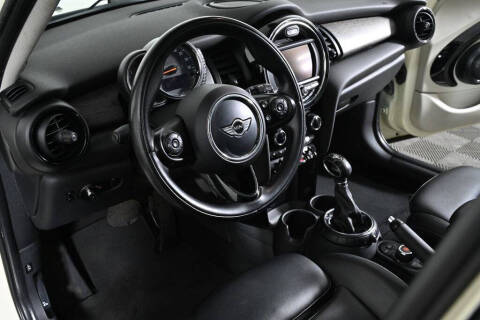 2015 MINI Hardtop 4 Door Cooper
