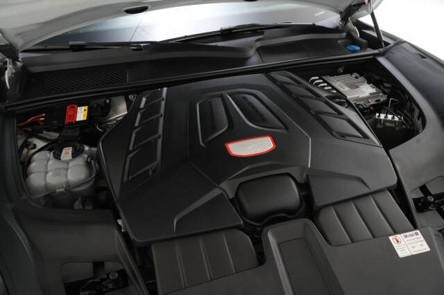 2021 Porsche Cayenne GTS