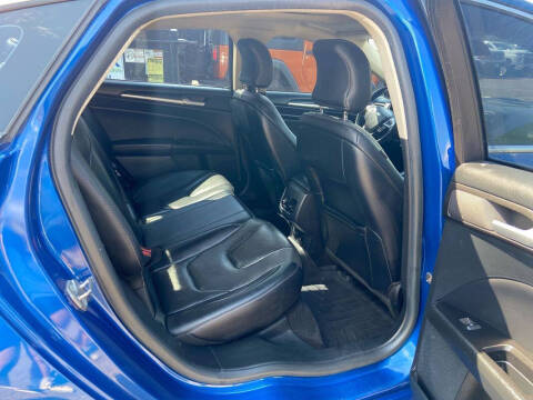 2017 Ford Fusion Energi Titanium